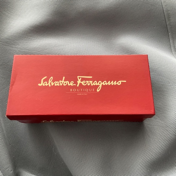 Ladies Salvatore Ferragamo GUC shoes - Picture 7 of 11